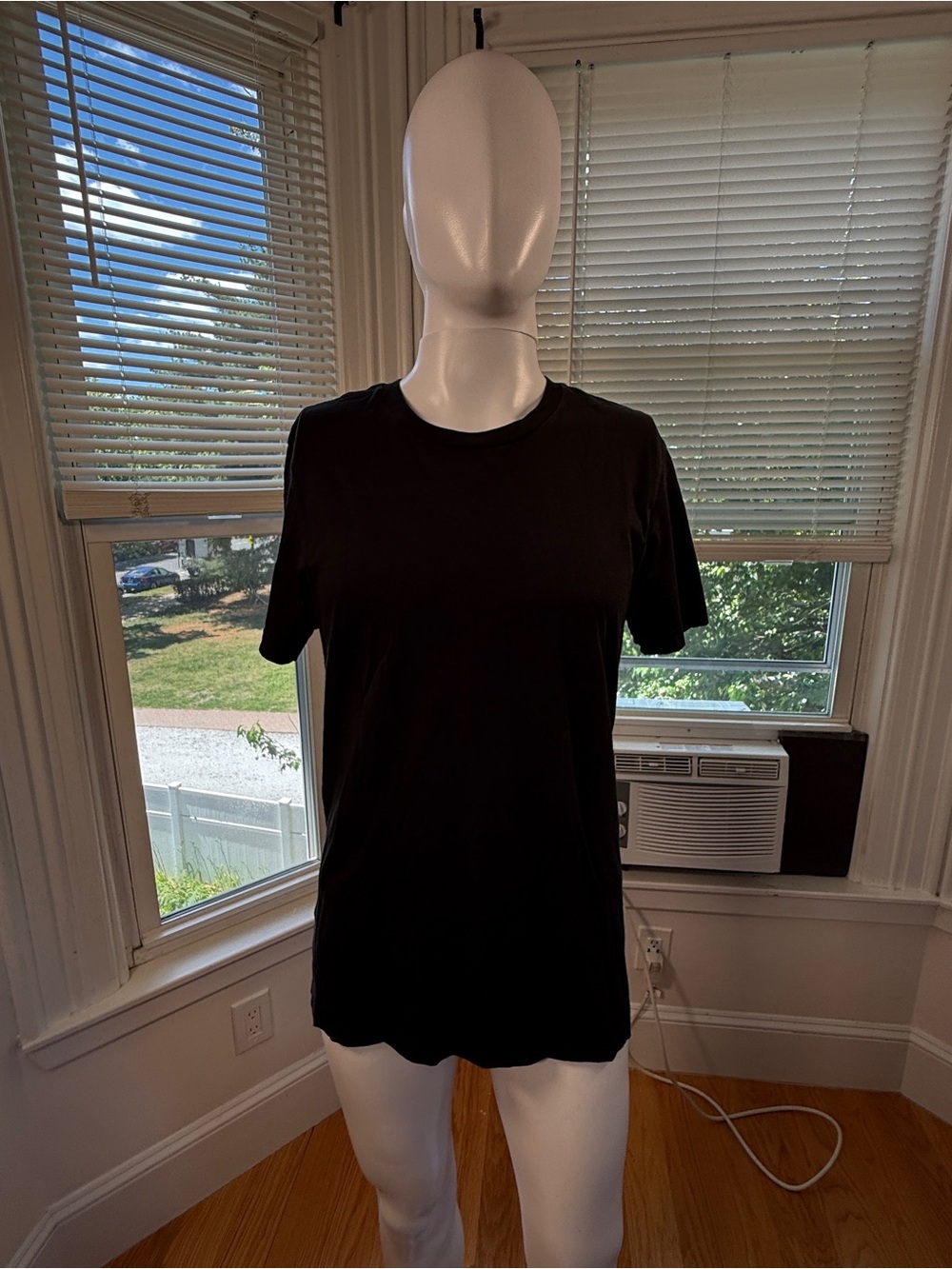 Stafford Mens Medium Black Crew Neck T Shirt 100% Pima Cotton Classic Tee
